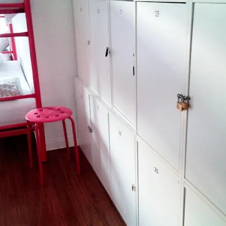 Hostal Metro Lisboa